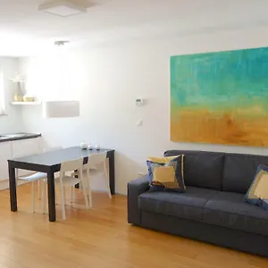 sensei-apartment.hotels-in-ljubljana.com/